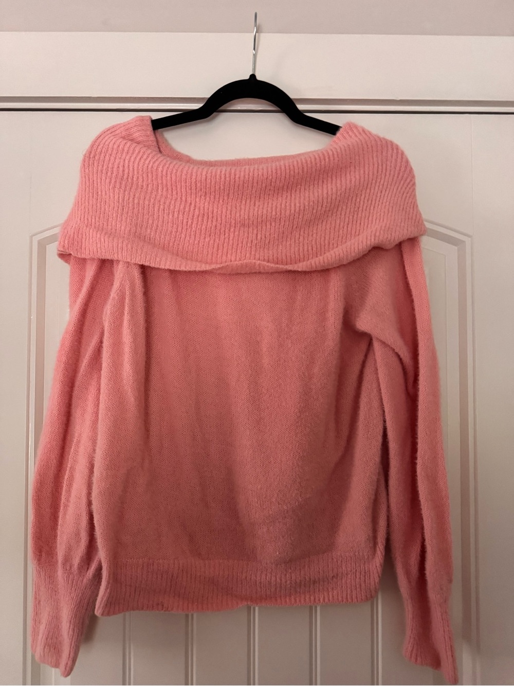 VILA Blush Pink Off-the-Shoulder Sweater